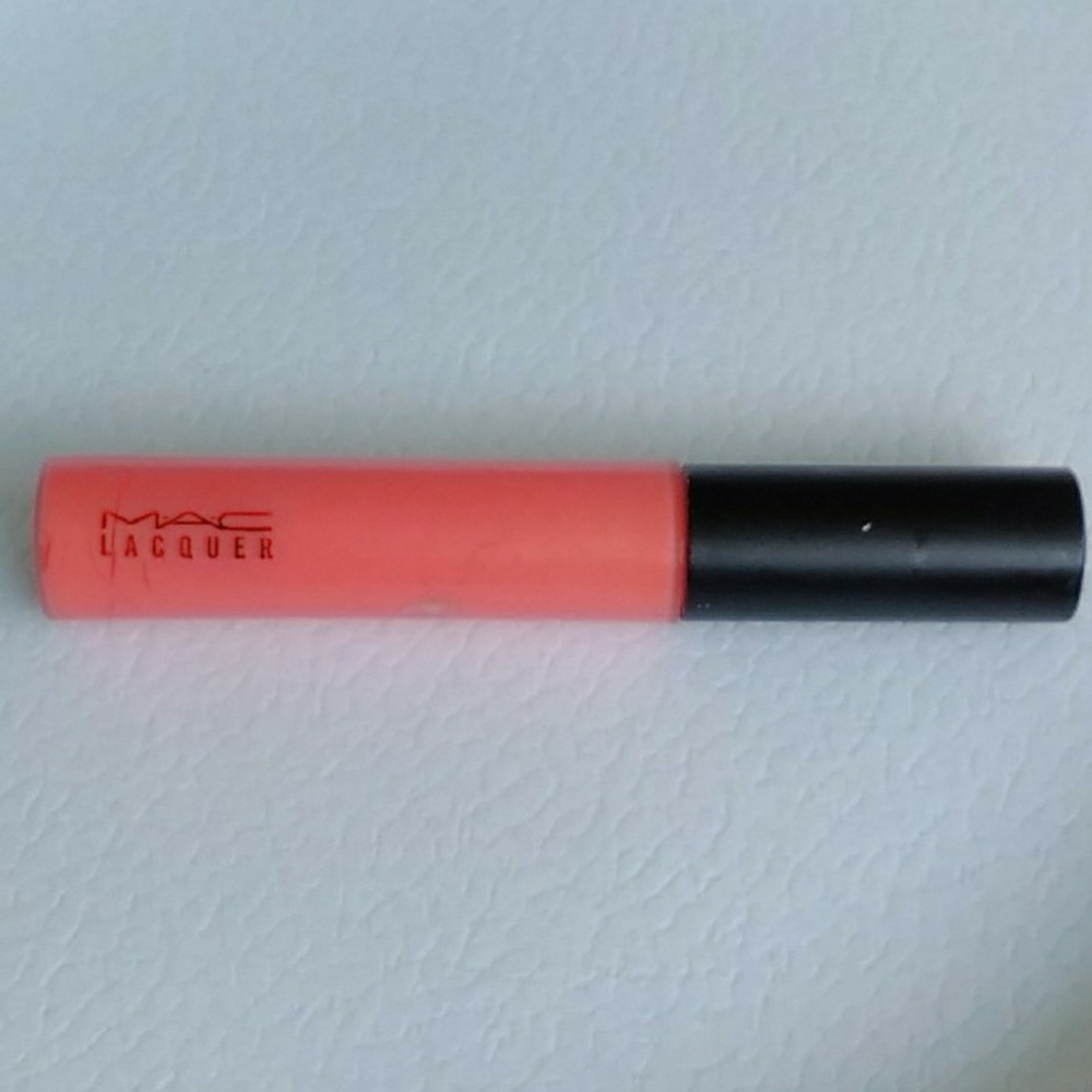 Mac Cosmetics laquer HEAT
